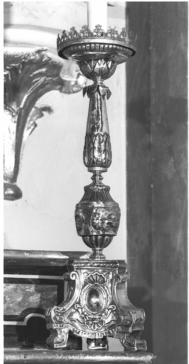 candeliere d'altare - ambito lombardo (sec. XVIII)