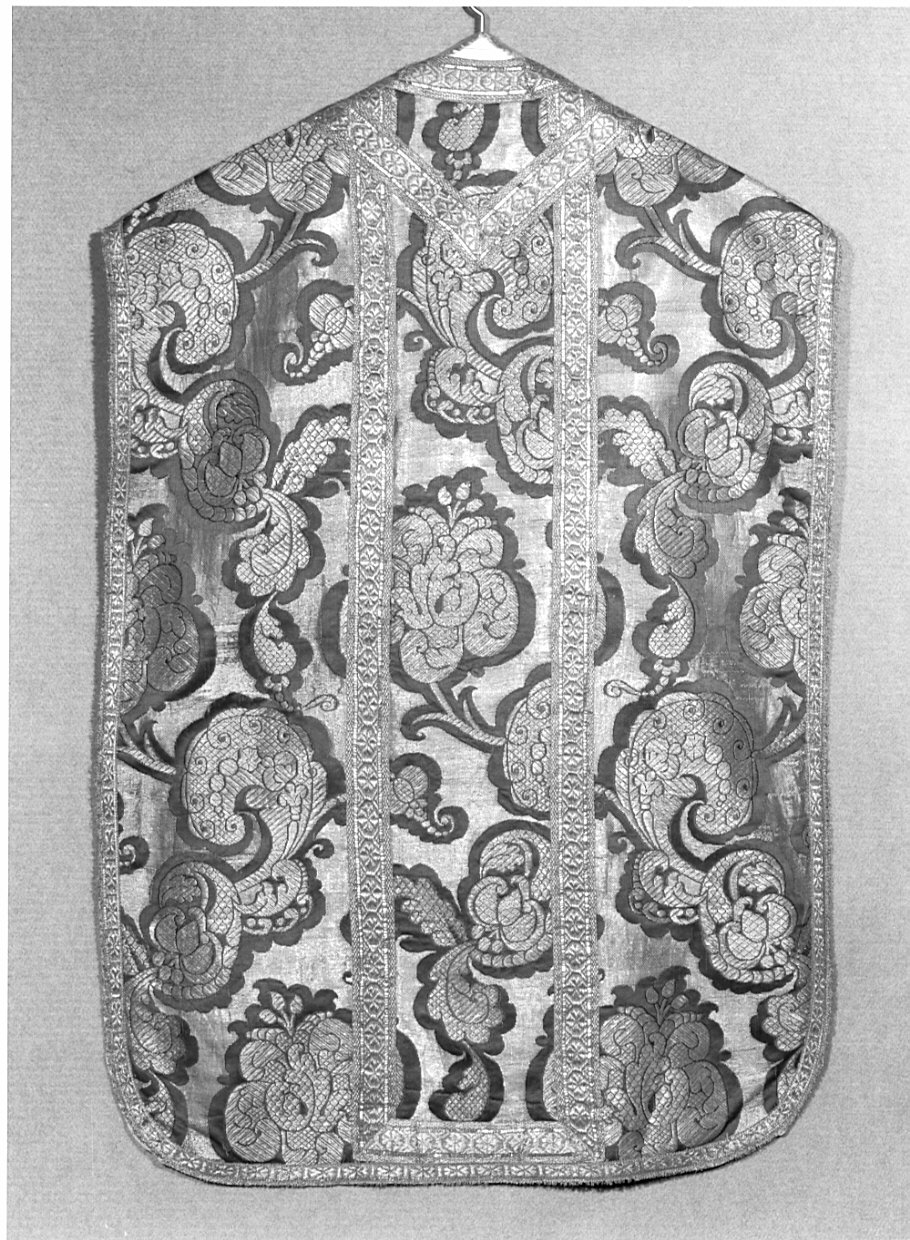 paramento liturgico - manifattura lombarda (seconda metà sec. XVII)