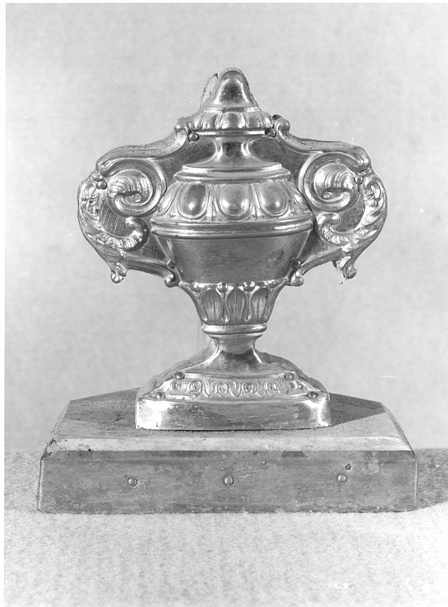 vaso d'altare per composizione floreale - ambito lombardo (prima metà sec. XIX)