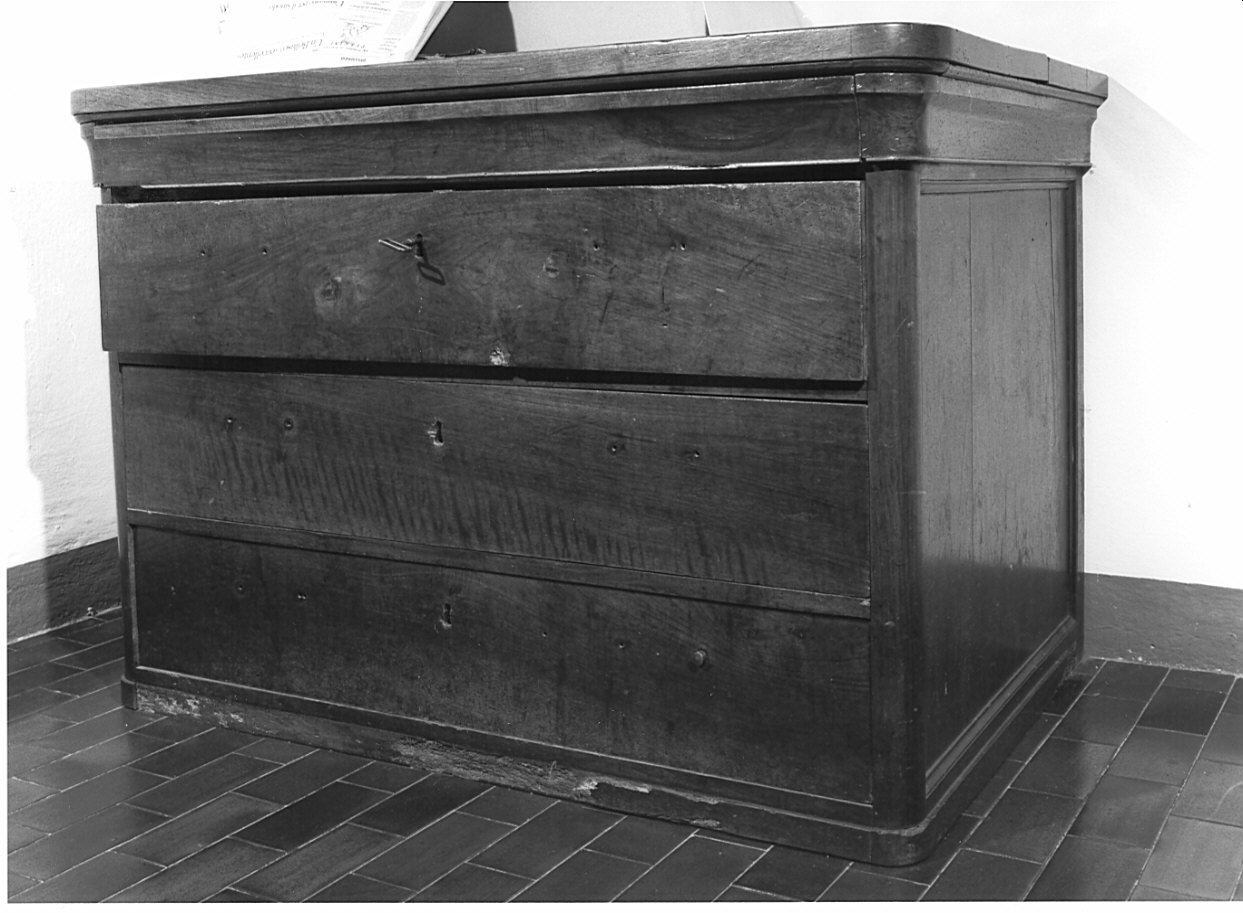 cassettone, opera isolata - bottega lombarda (seconda metà sec. XIX)