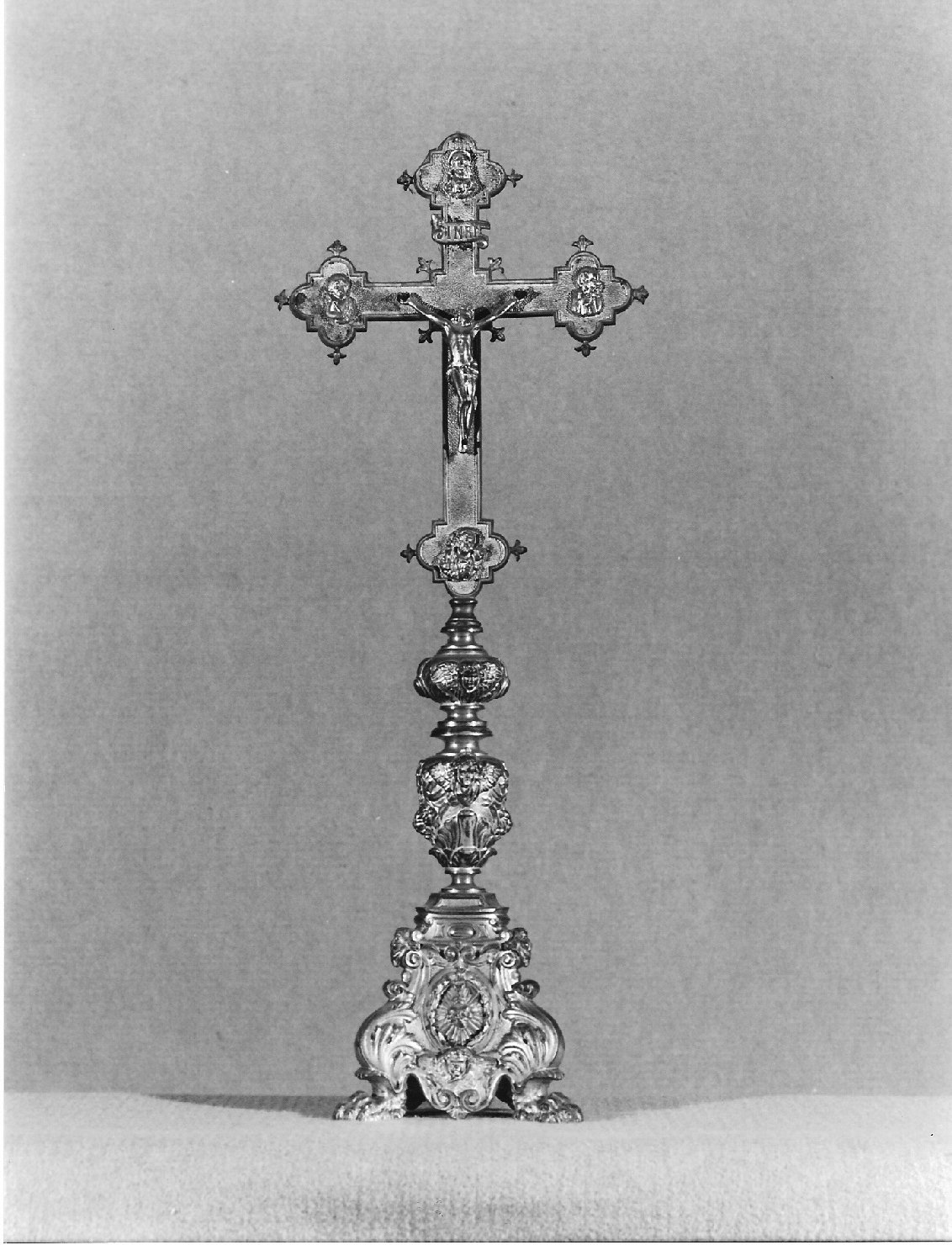 croce d'altare, opera isolata - bottega lombarda (primo quarto sec. XX)