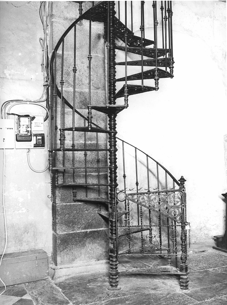 scala - a chiocciola, opera isolata - bottega lombarda (seconda metà sec. XIX)