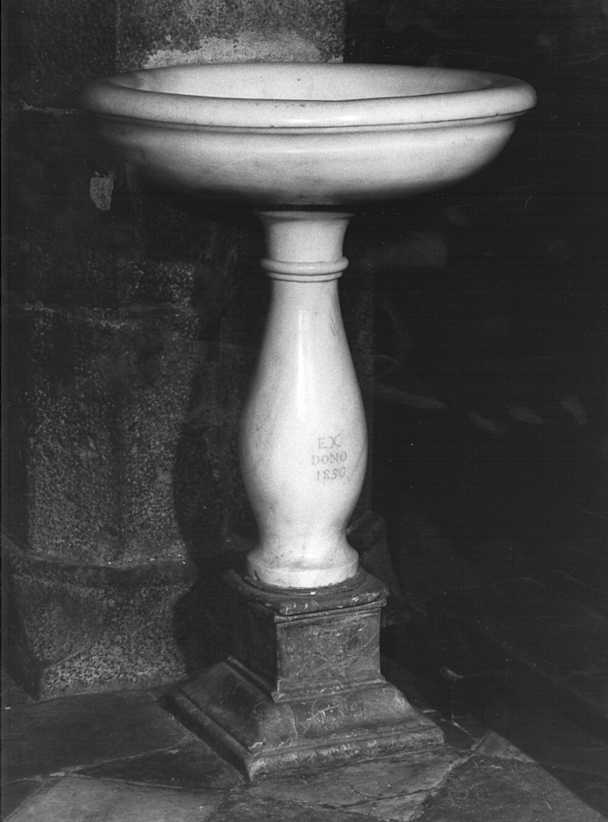 acquasantiera - a fusto, coppia - ambito lombardo (sec. XVII)