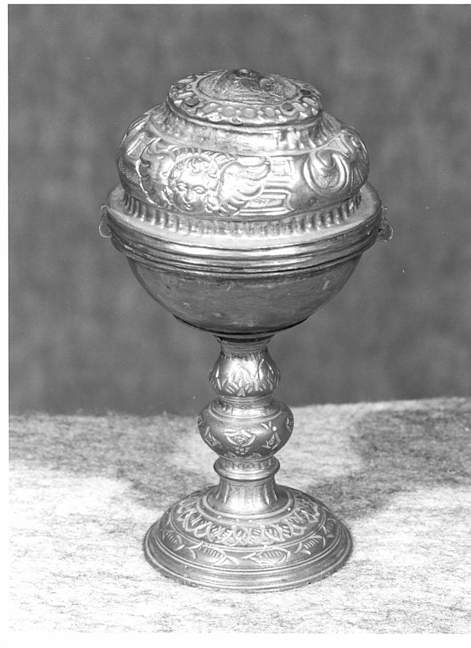 pisside, opera isolata - produzione lombarda (sec. XVIII)