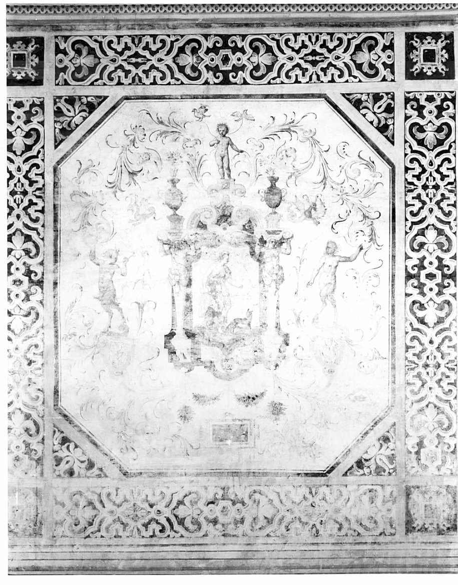 motivi decorativi a grottesche/ allegoria dell'Europa (dipinto, ciclo) di Caneva Antonio Maria detto Porlezzino (cerchia) (sec. XVI)
