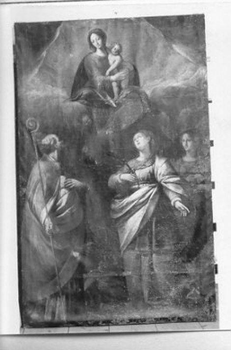 Madonna con Bambino in gloria con San Biagio, Sant'Apollonia e Sant'Agata (dipinto, opera isolata) di Recchi Giovanni Battista (attribuito), Recchi Gian Paolo (attribuito) (metà sec. XVII)