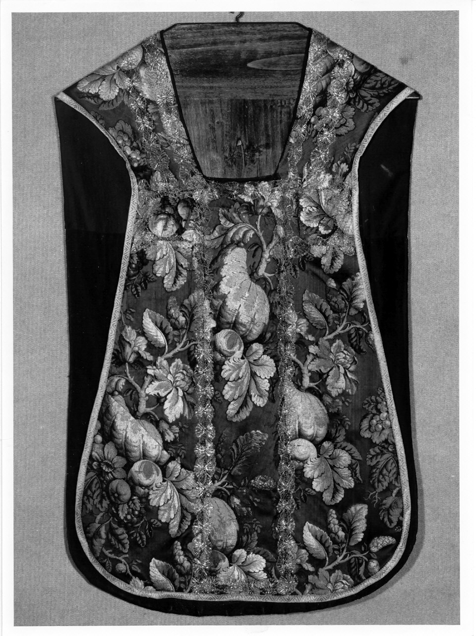 pianeta, opera isolata - manifattura lombarda (sec. XVII)