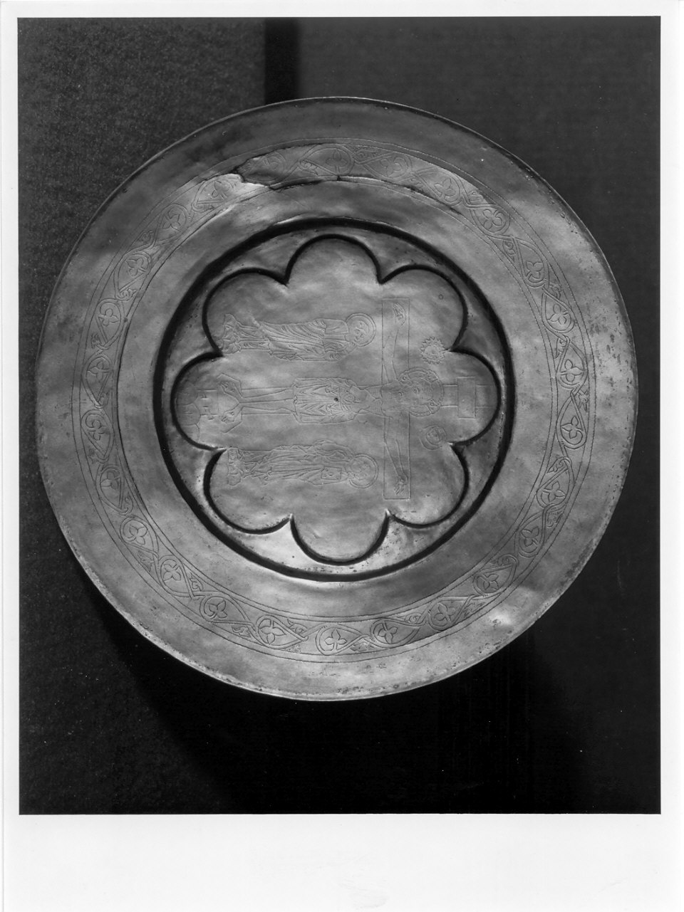 patena, opera isolata - manifattura lombarda (sec. XII)