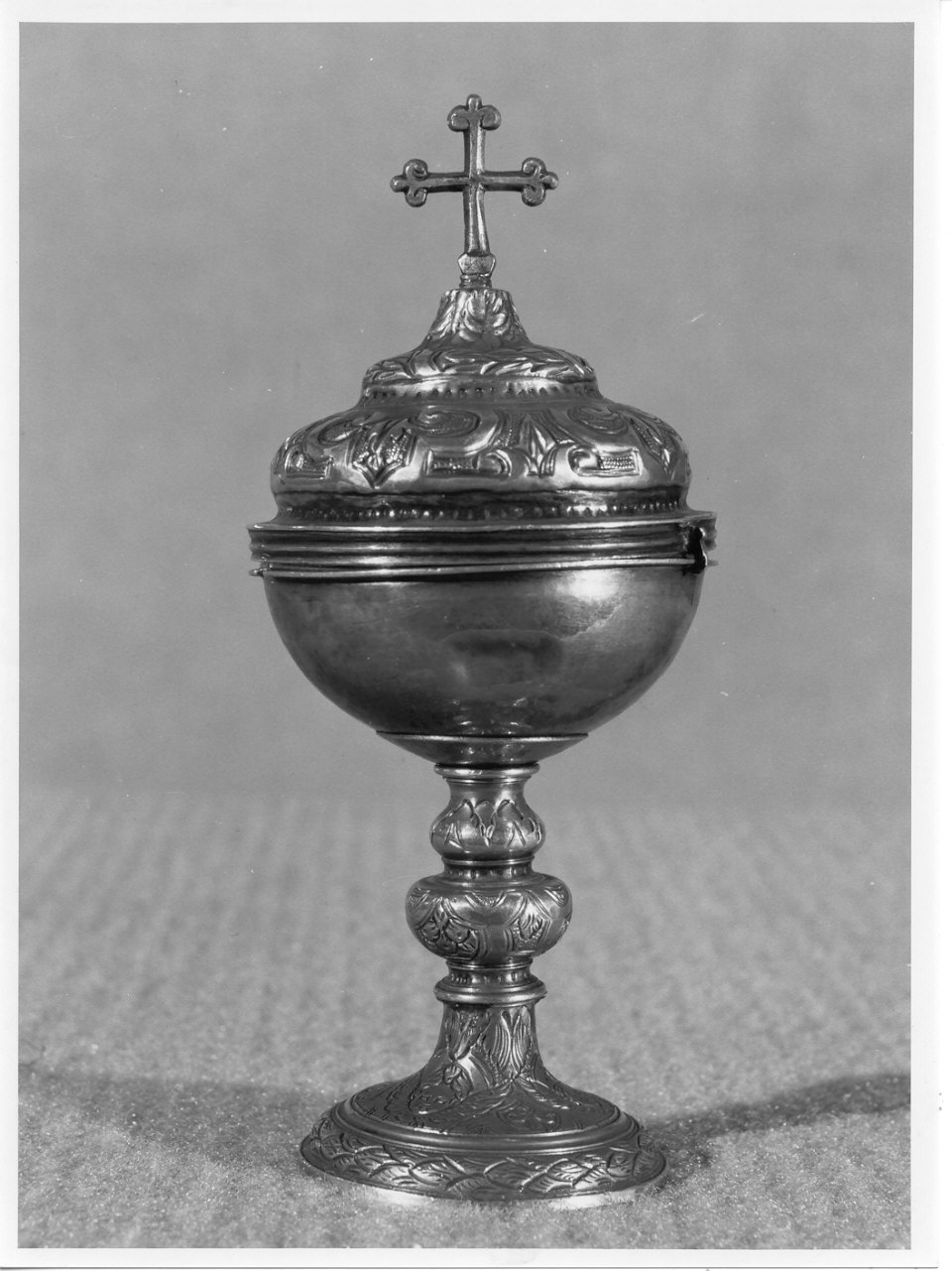 pisside, opera isolata - bottega lombarda (sec. XVII)