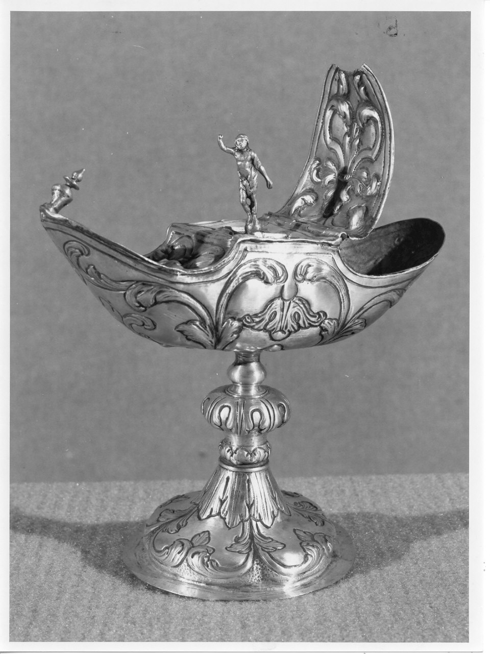 navicella portaincenso - a doppia valva, opera isolata - bottega lombarda (fine/inizio secc. XVII/ XVIII)