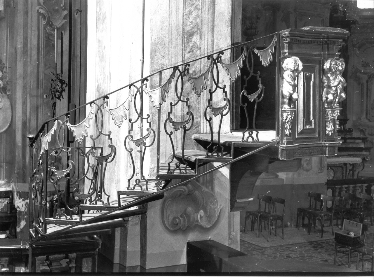 scala - a chiocciola, opera isolata - ambito lombardo (sec. XVIII)