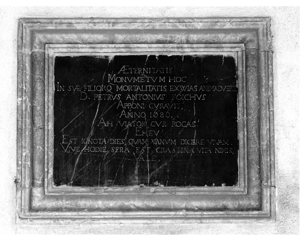 lapide tombale, opera isolata - ambito della Val Chiavenna (sec. XVII)