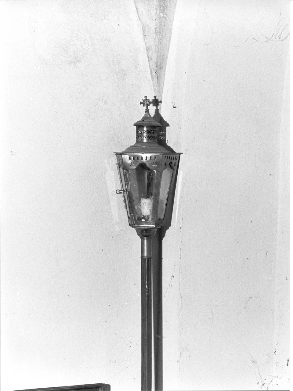 lanterna processionale, serie - ambito della Val Chiavenna (sec. XIX)