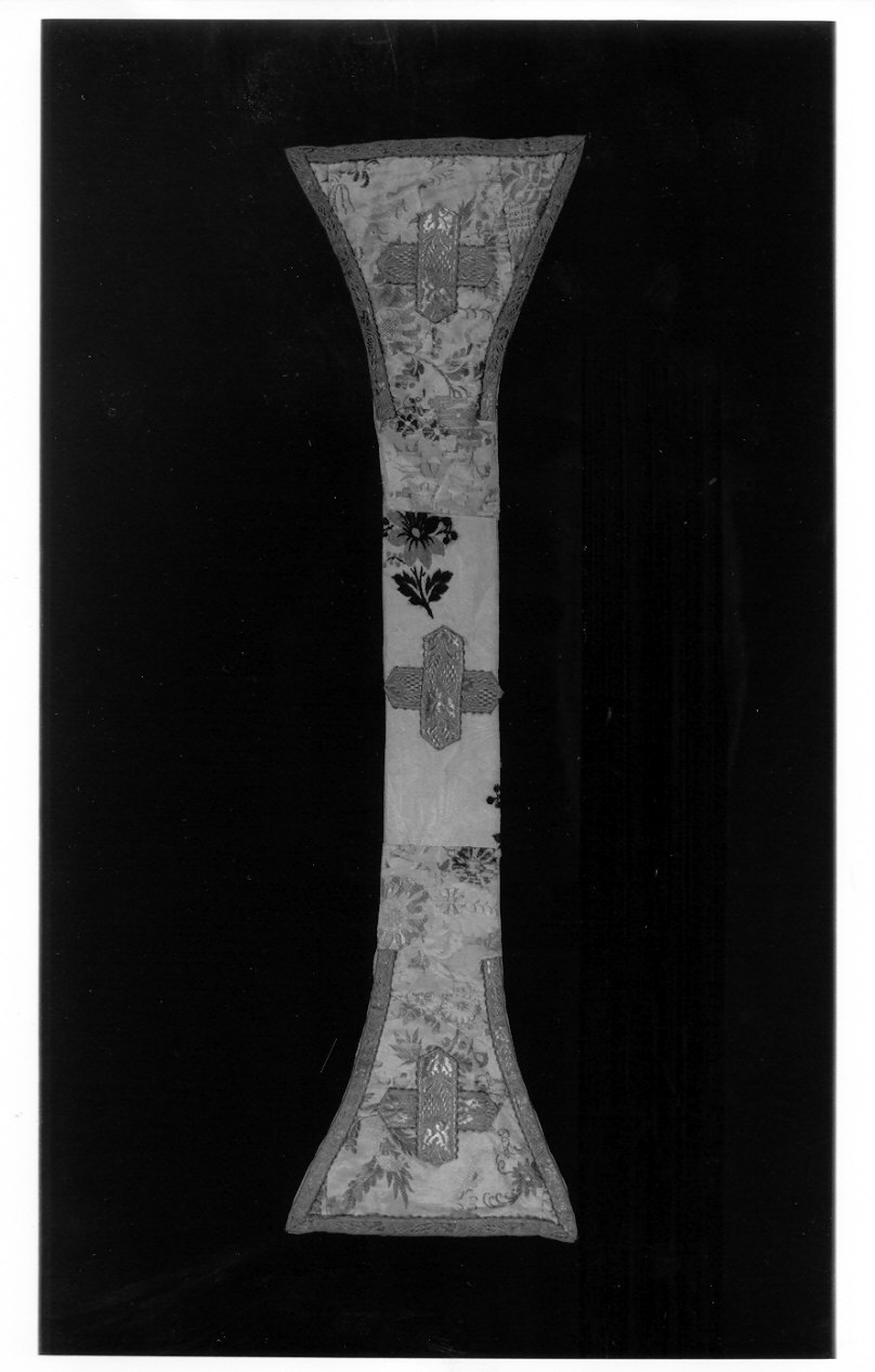 stola, opera isolata - manifattura italiana (prima metà sec. XVIII, sec. XIX)