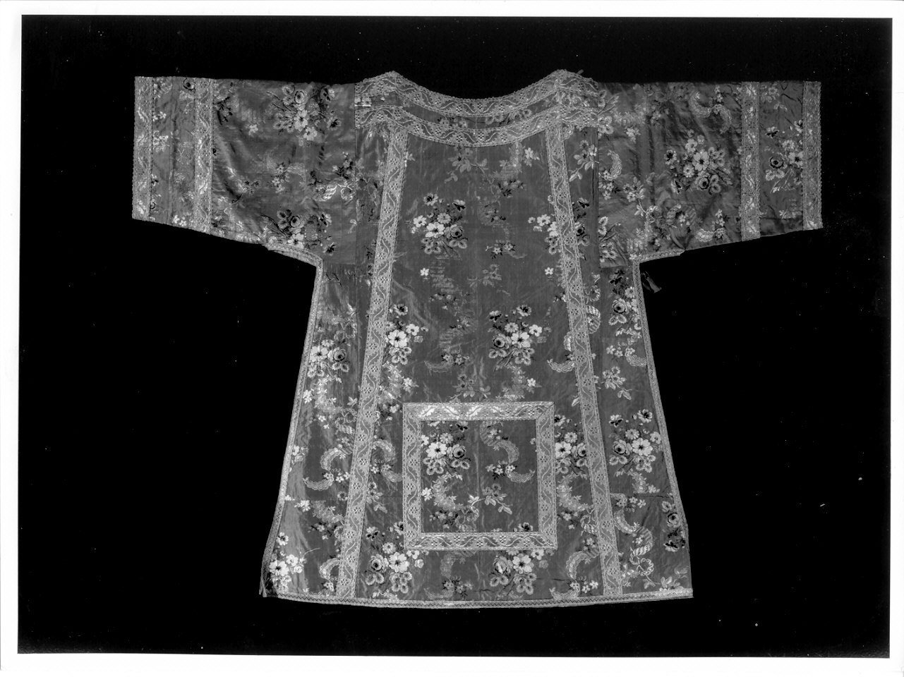 tunicella, coppia - manifattura italiana (sec. XVIII)