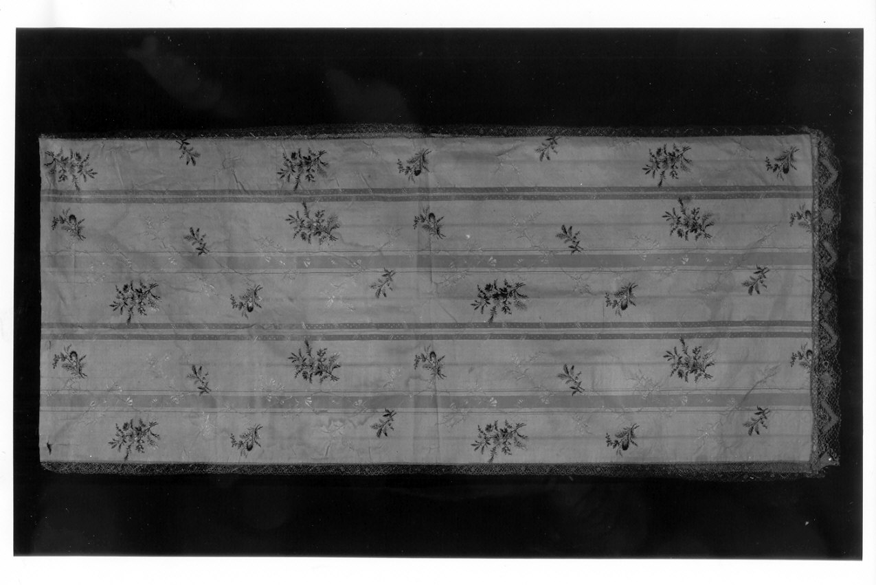 velo omerale, opera isolata - manifattura francese (ultimo quarto sec. XVIII)