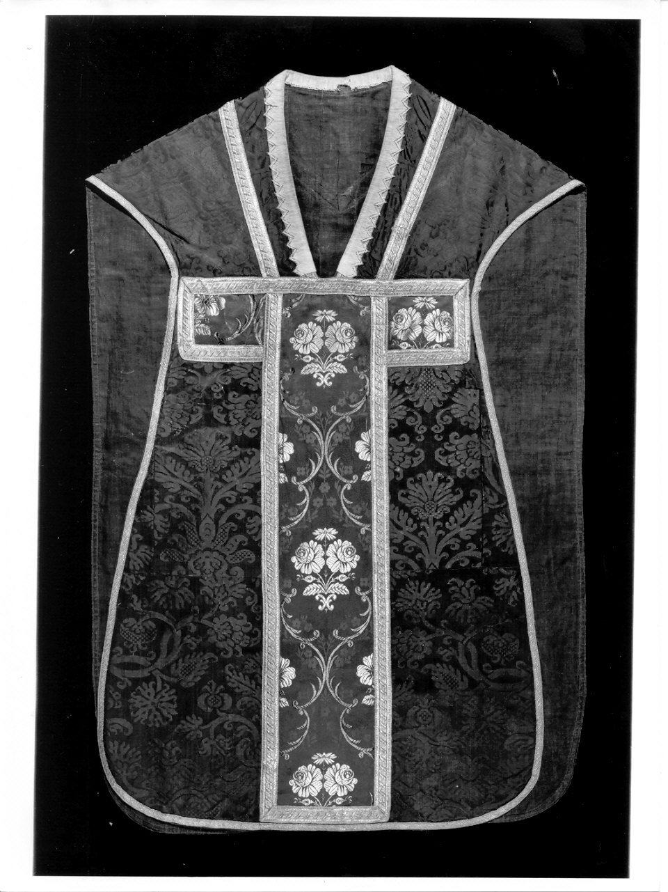 paramento liturgico, insieme - manifattura italiana (sec. XVII)