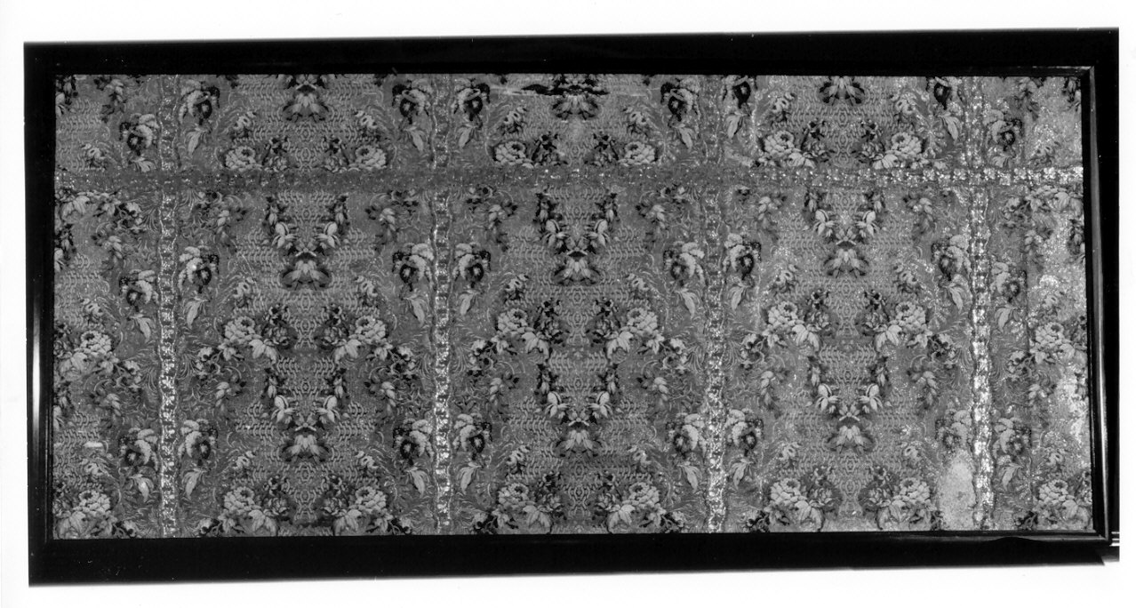 paliotto - a pannello piano, opera isolata - manifattura italiana (metà sec. XVIII)