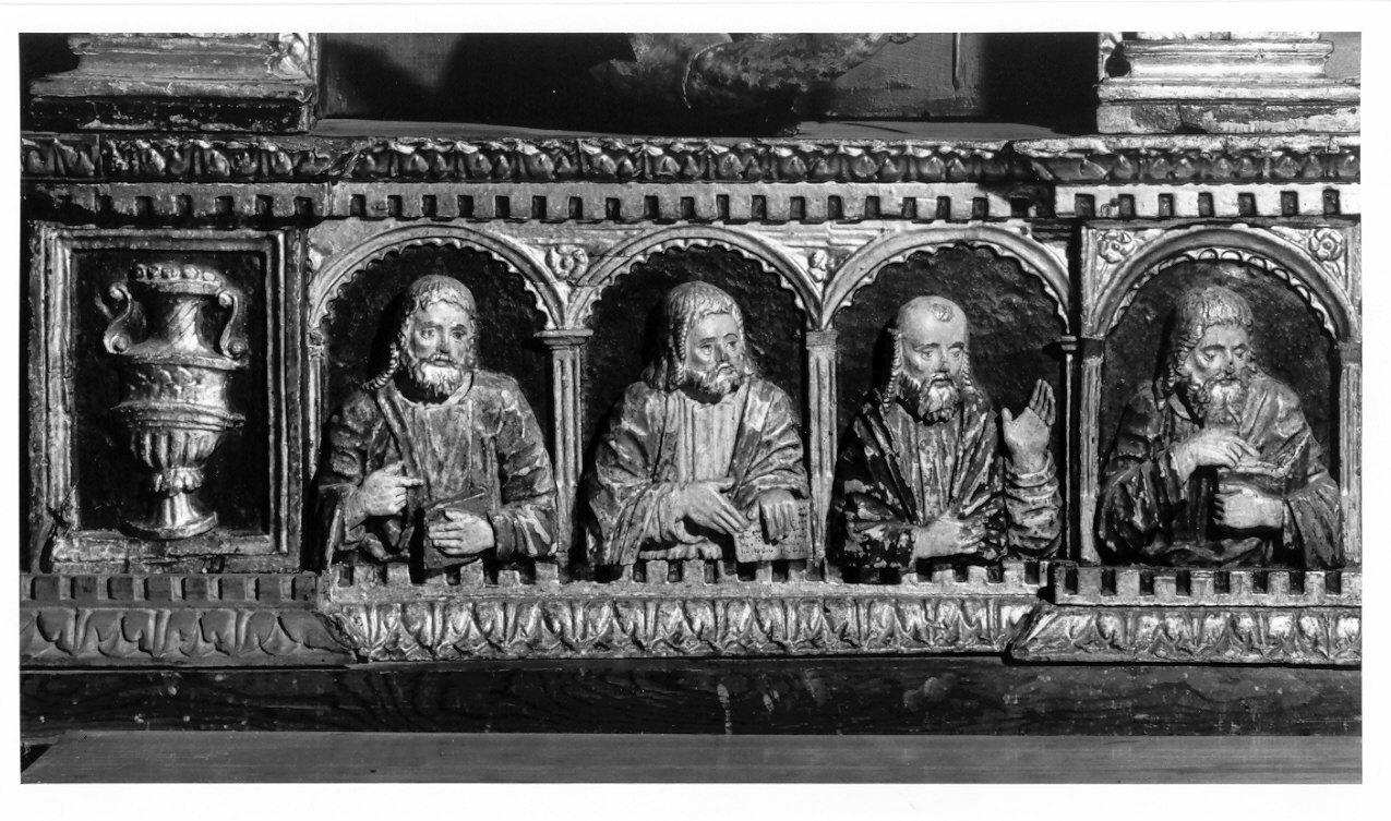 apostoli a mezza figura (scomparto di predella, elemento d'insieme) di Bussolo Pietro, De Passeris Andrea (sec. XV)