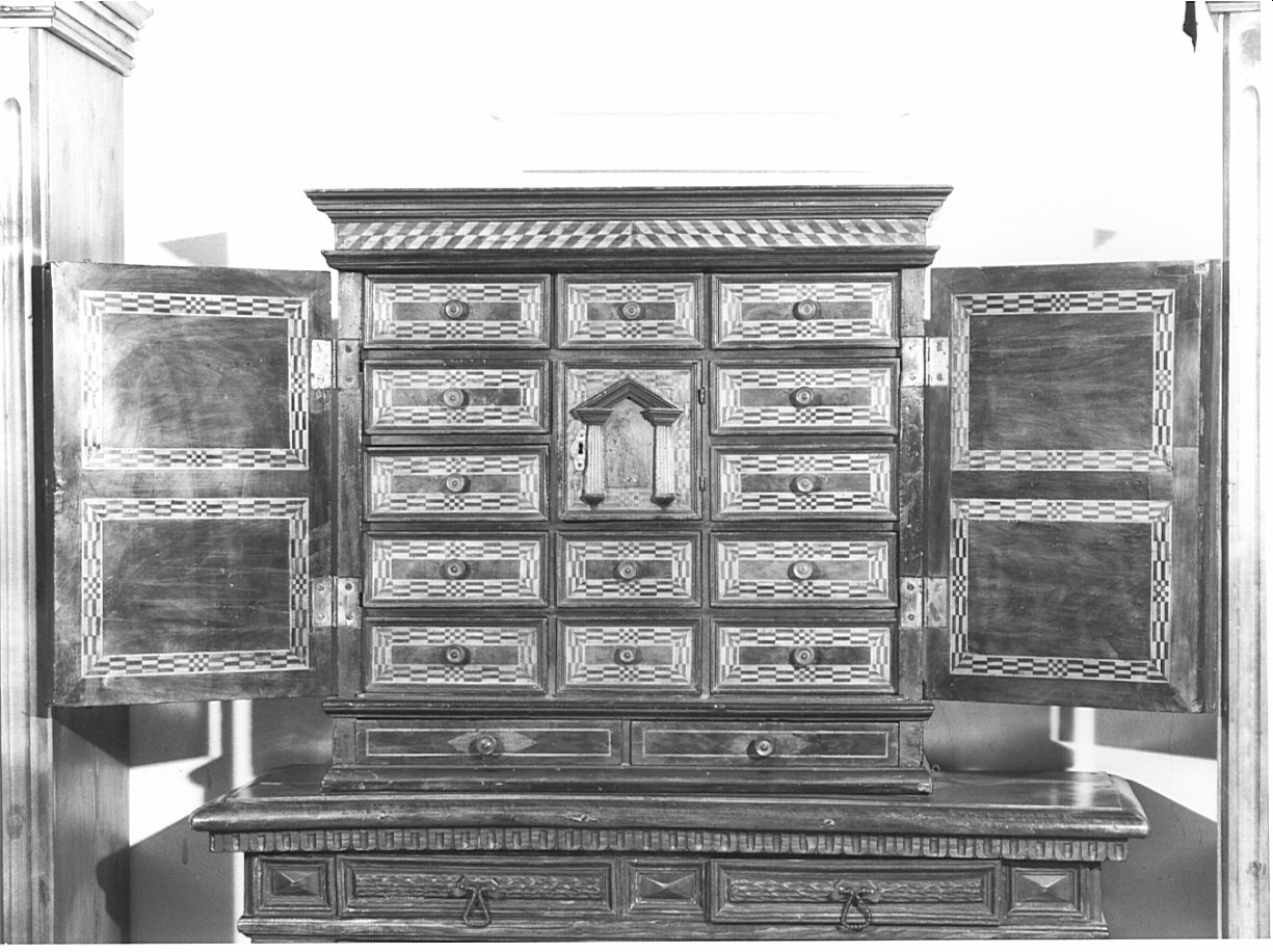 Madonna (stipo, opera isolata) - bottega toscana (prima metà sec. XVI)