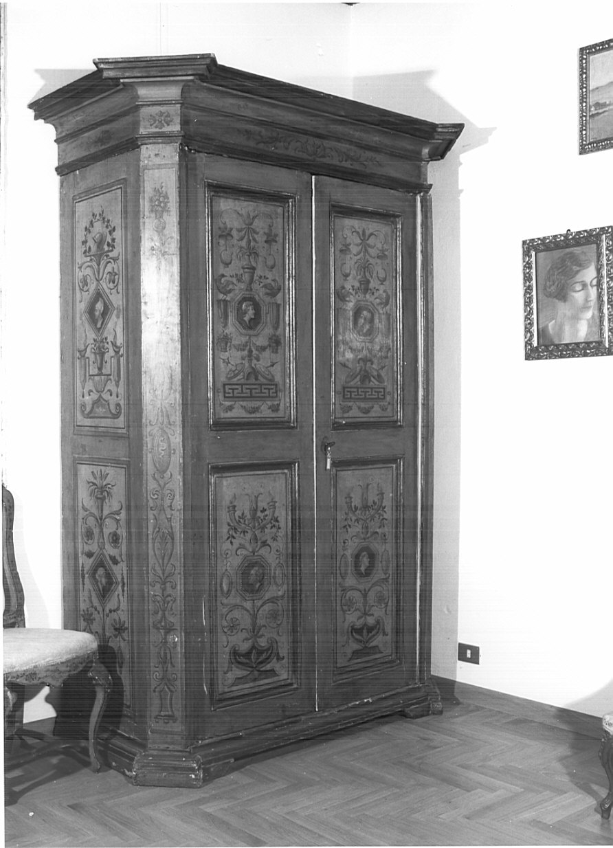 armadio, opera isolata - bottega veneta (prima metà sec. XVIII)