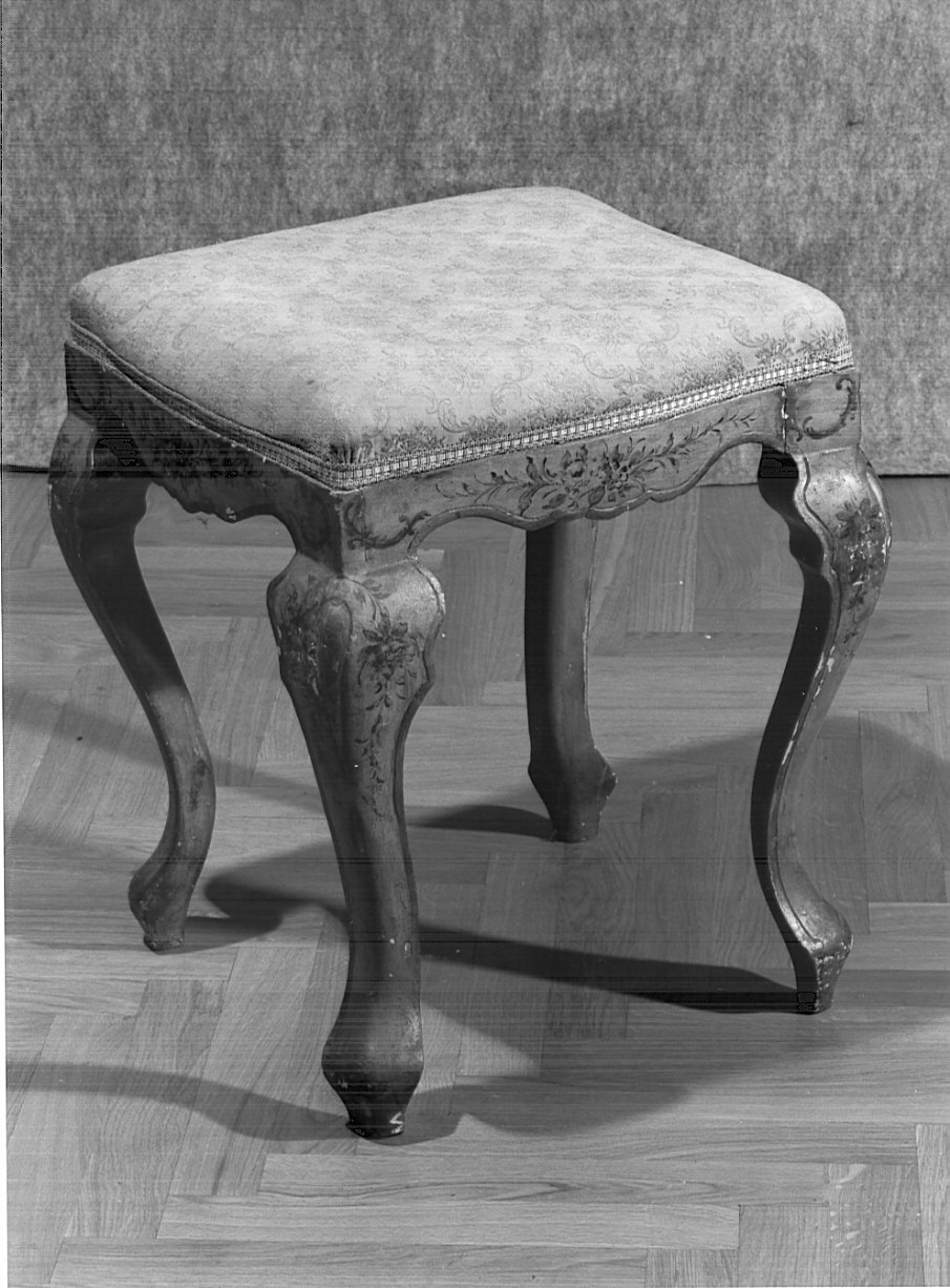 sgabello, coppia - bottega veneta (prima metà sec. XVIII)