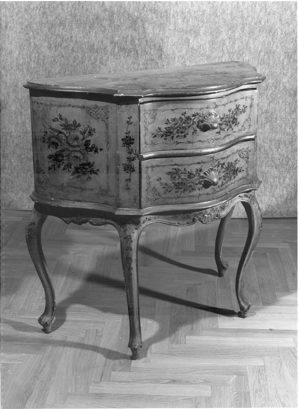 comodino, opera isolata - bottega veneta (prima metà sec. XVIII)