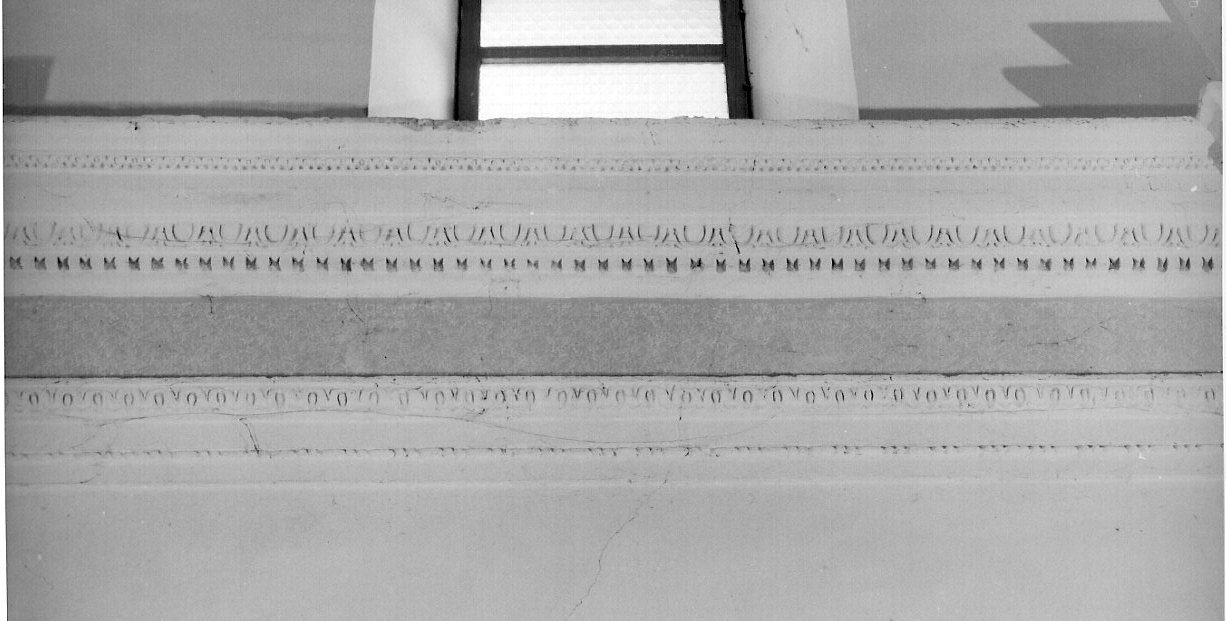 cornice architettonica, opera isolata - bottega lombarda (sec. XVIII)