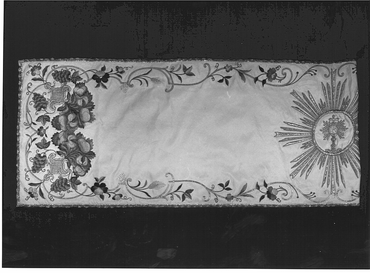 velo omerale, opera isolata - manifattura italiana (sec. XIX)