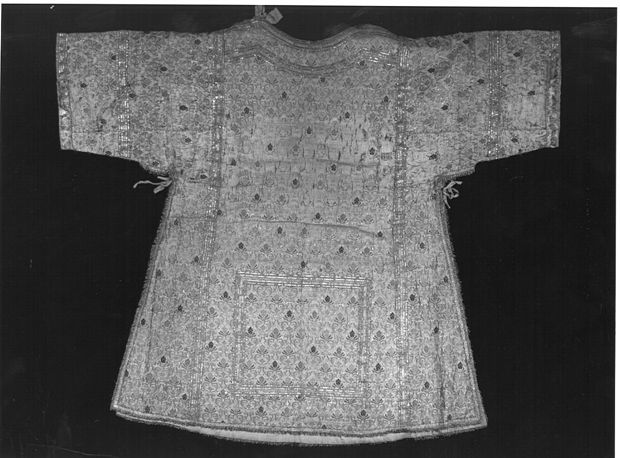 paramento liturgico - manifattura italiana (seconda metà sec. XVII)