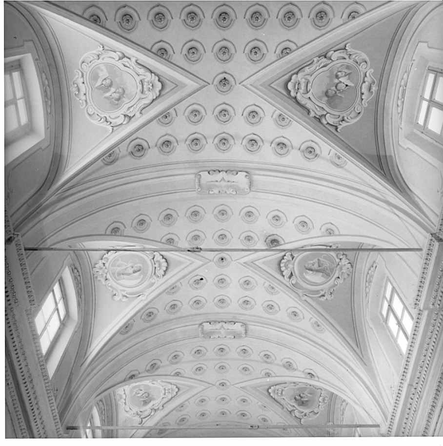 cherubini, serafini e motivi decorativi a rosette (dipinto, elemento d'insieme) di Conconi Turildo (sec. XX)