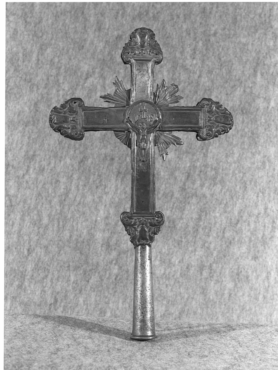 croce processionale, opera isolata - ambito lombardo (sec. XVII)