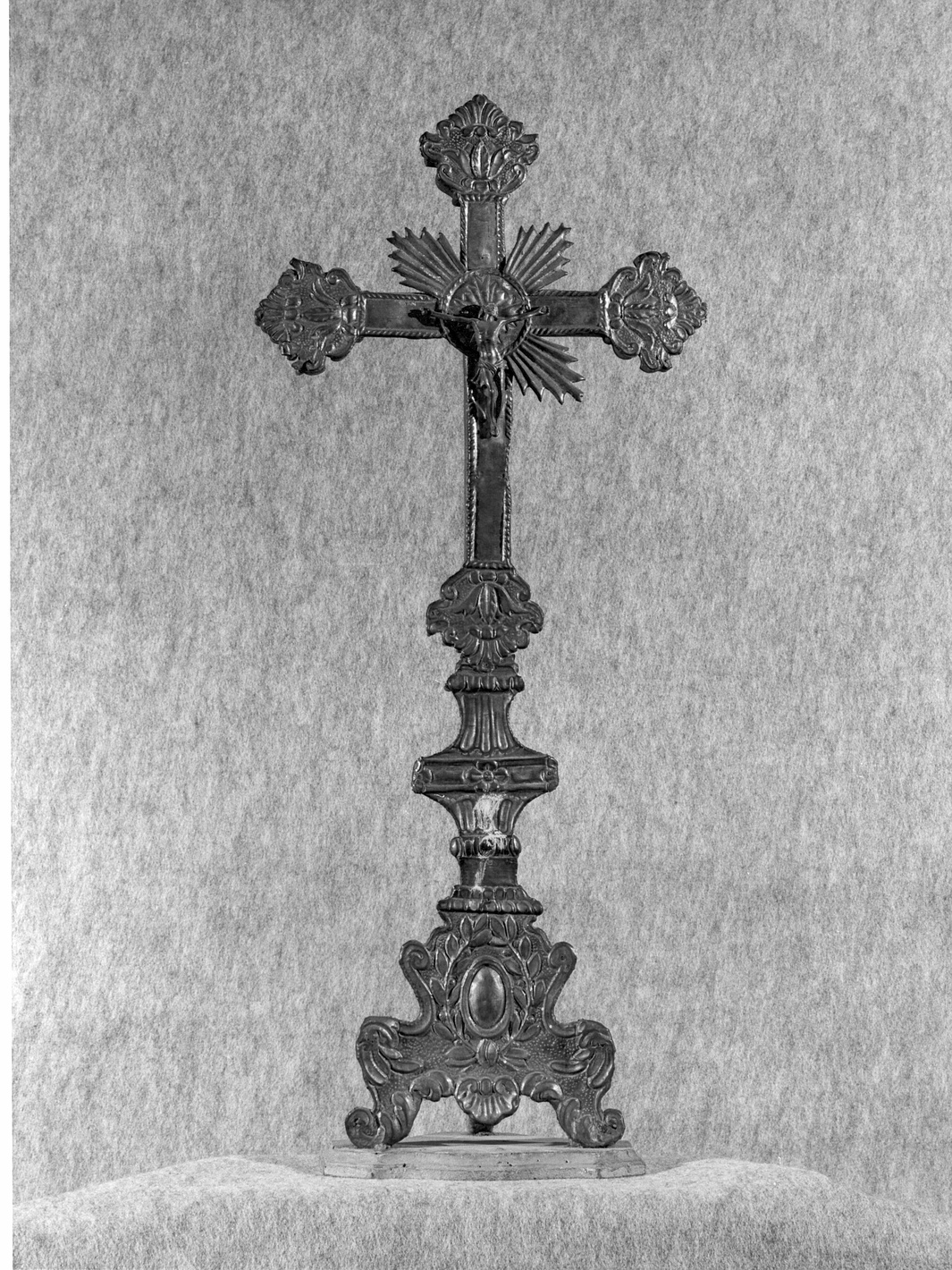 croce d'altare, opera isolata - ambito lombardo (fine/inizio secc. XVIII/ XIX)