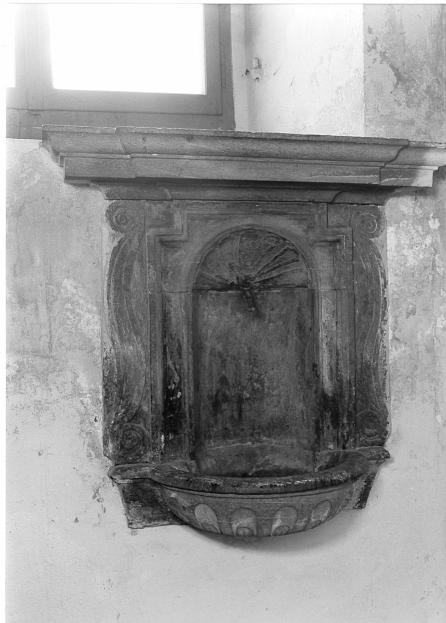 lavabo da sacrestia, opera isolata - ambito lombardo (sec. XVIII)