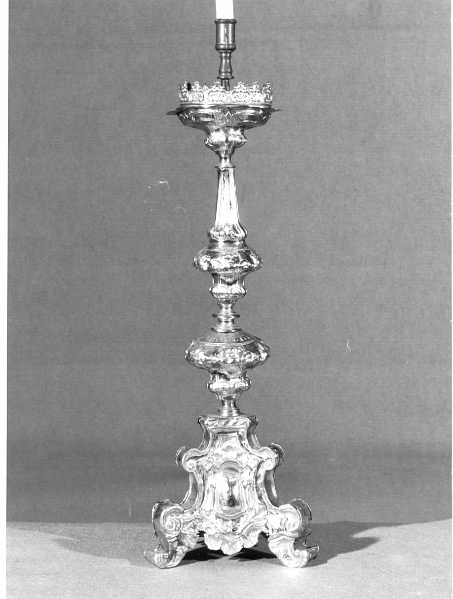 candeliere d'altare, serie - ambito valtellinese (sec. XVIII)