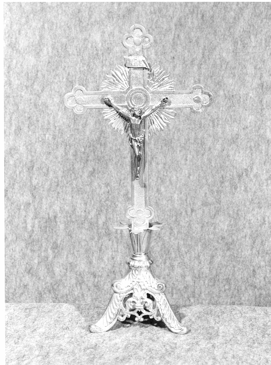 croce d'altare, opera isolata - ambito valtellinese (fine/inizio secc. XIX/ XX)