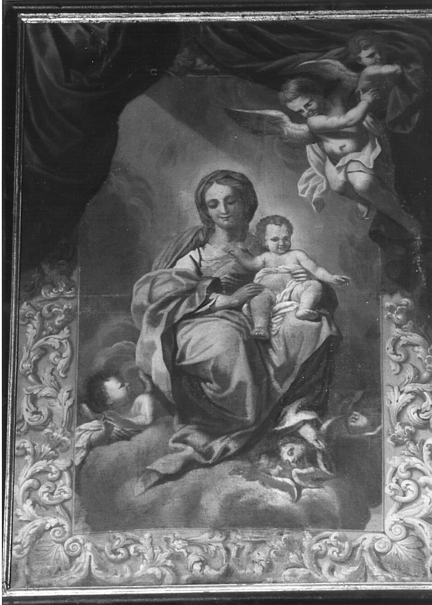 Madonna con Bambino (dipinto, opera isolata) di Muttoni Giovanni Battista (prima metà sec. XVIII)