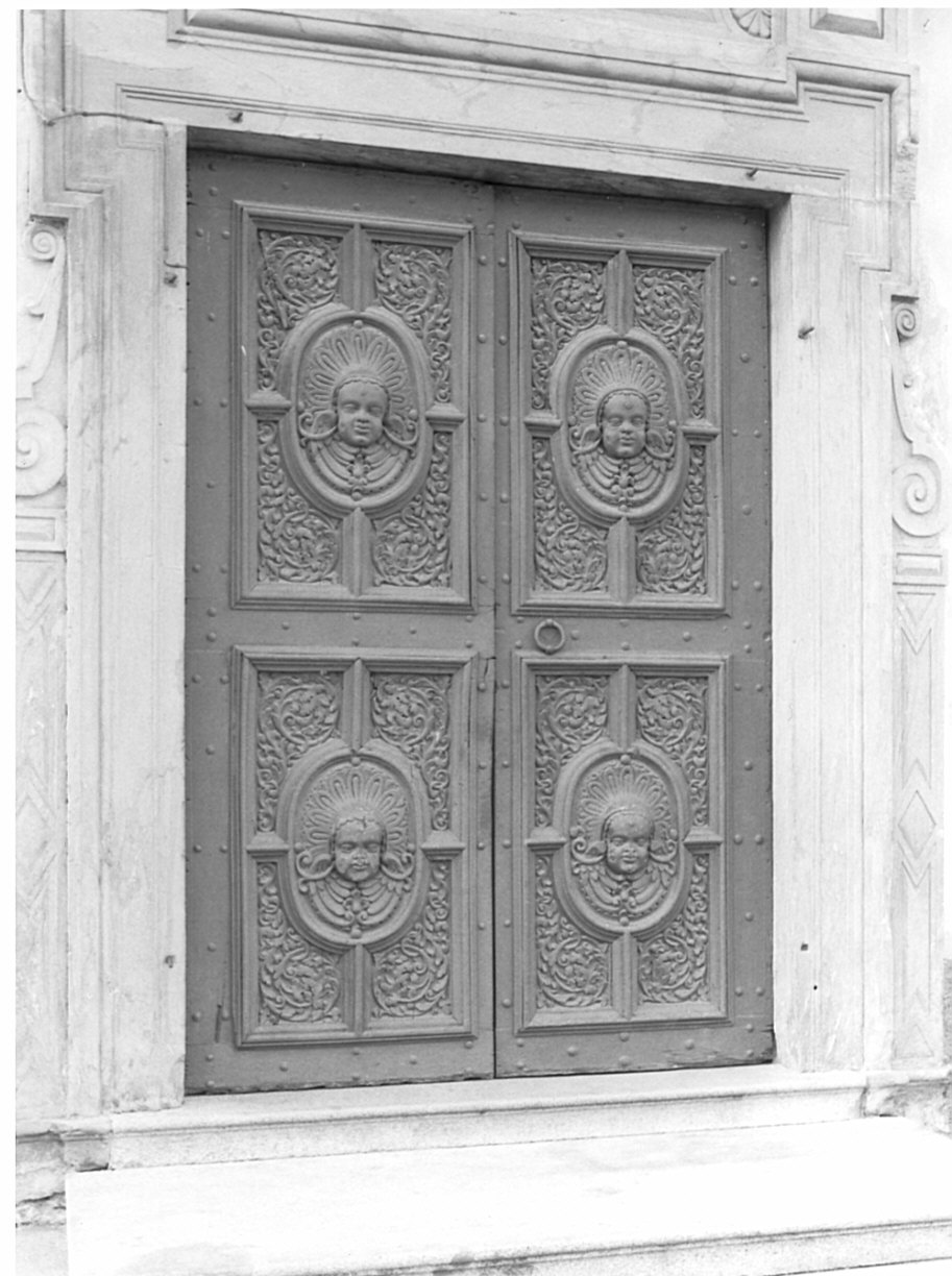 porta - a due battenti, elemento d'insieme - ambito valtellinese (ultimo quarto sec. XVII)