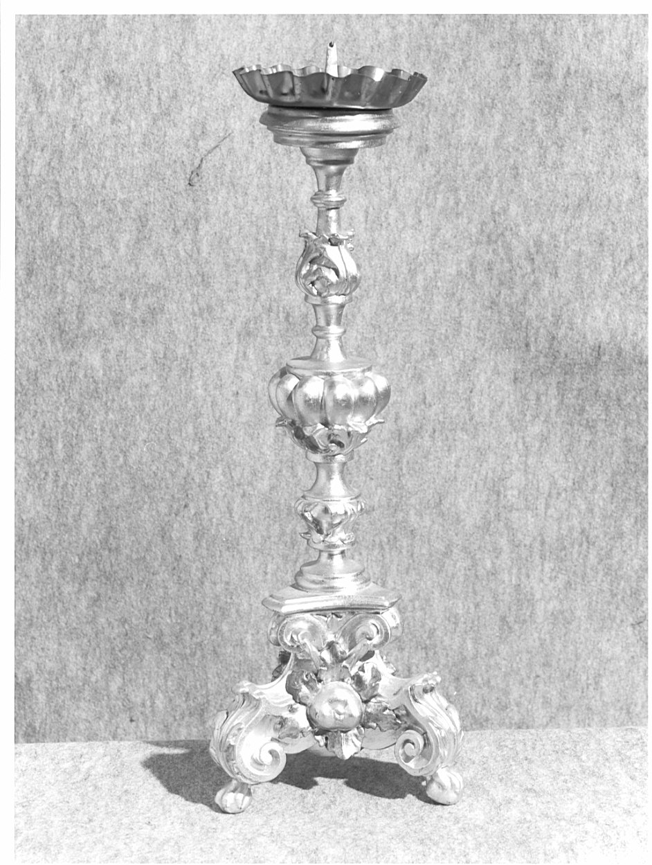 candeliere d'altare, serie - ambito valtellinese (sec. XVIII)