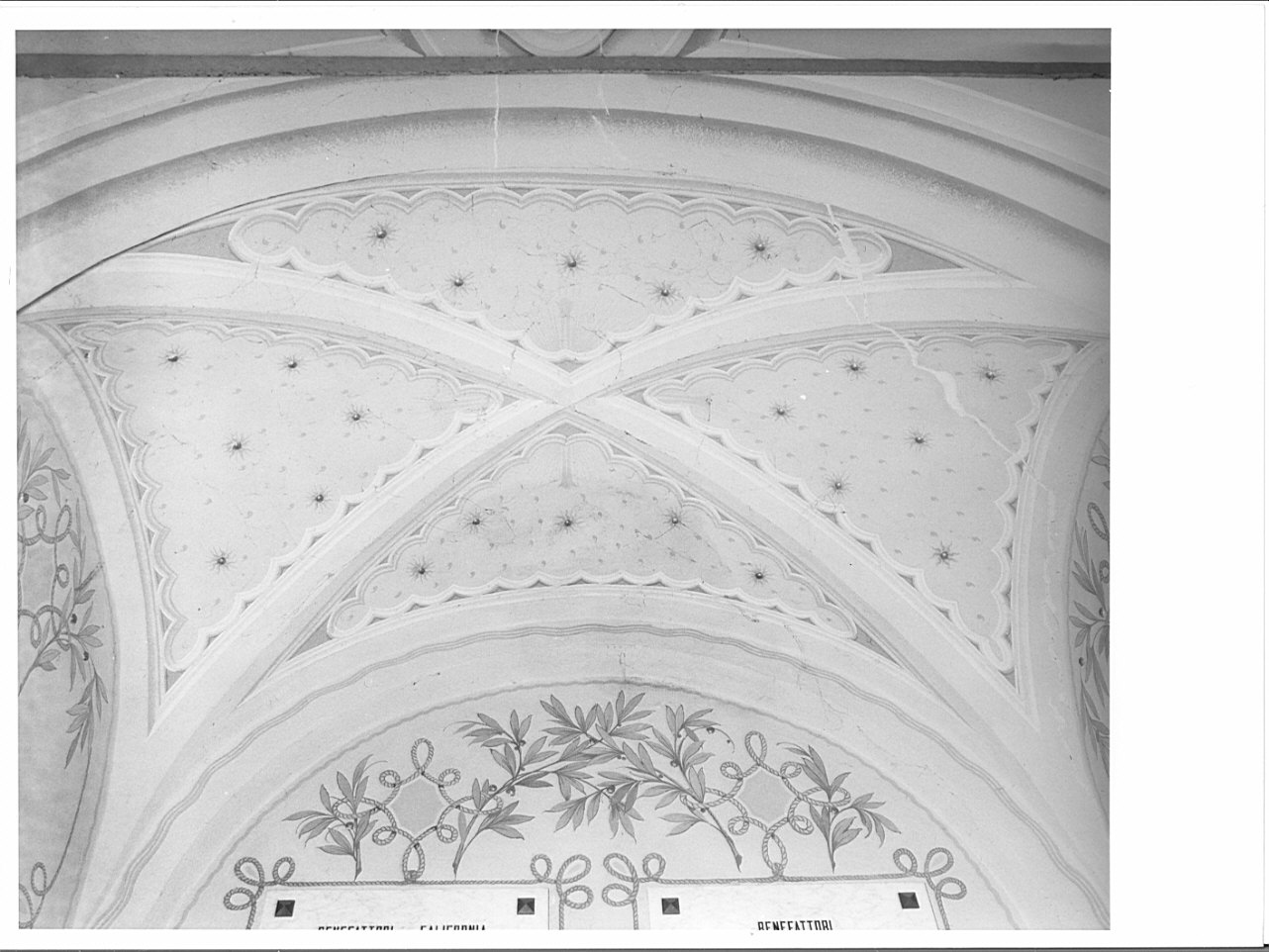 motivi decorativi geometrici e vegetali (dipinto, opera isolata) - ambito valtellinese (fine/inizio secc. XIX/ XX)