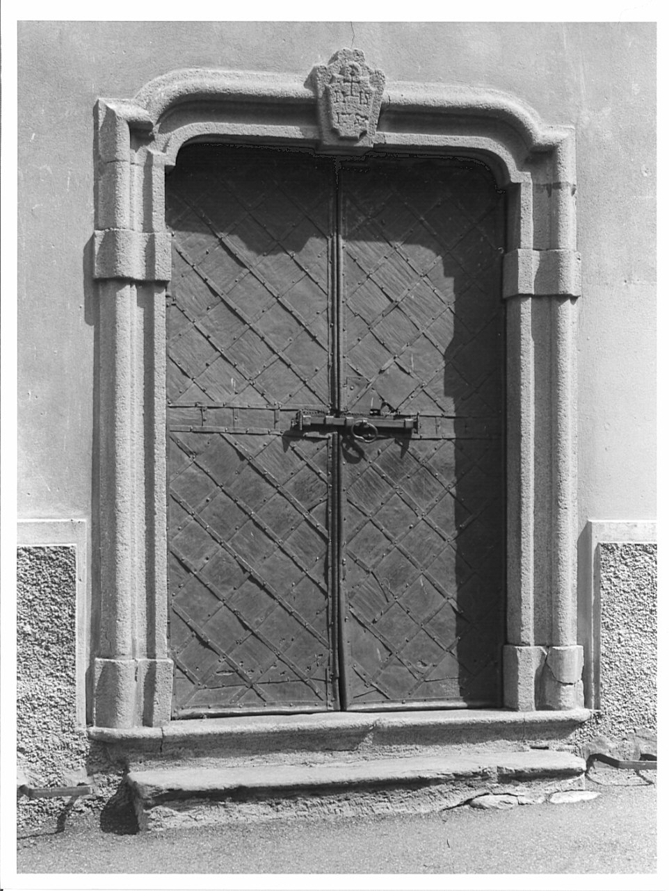portale, opera isolata - ambito valtellinese (sec. XVIII)