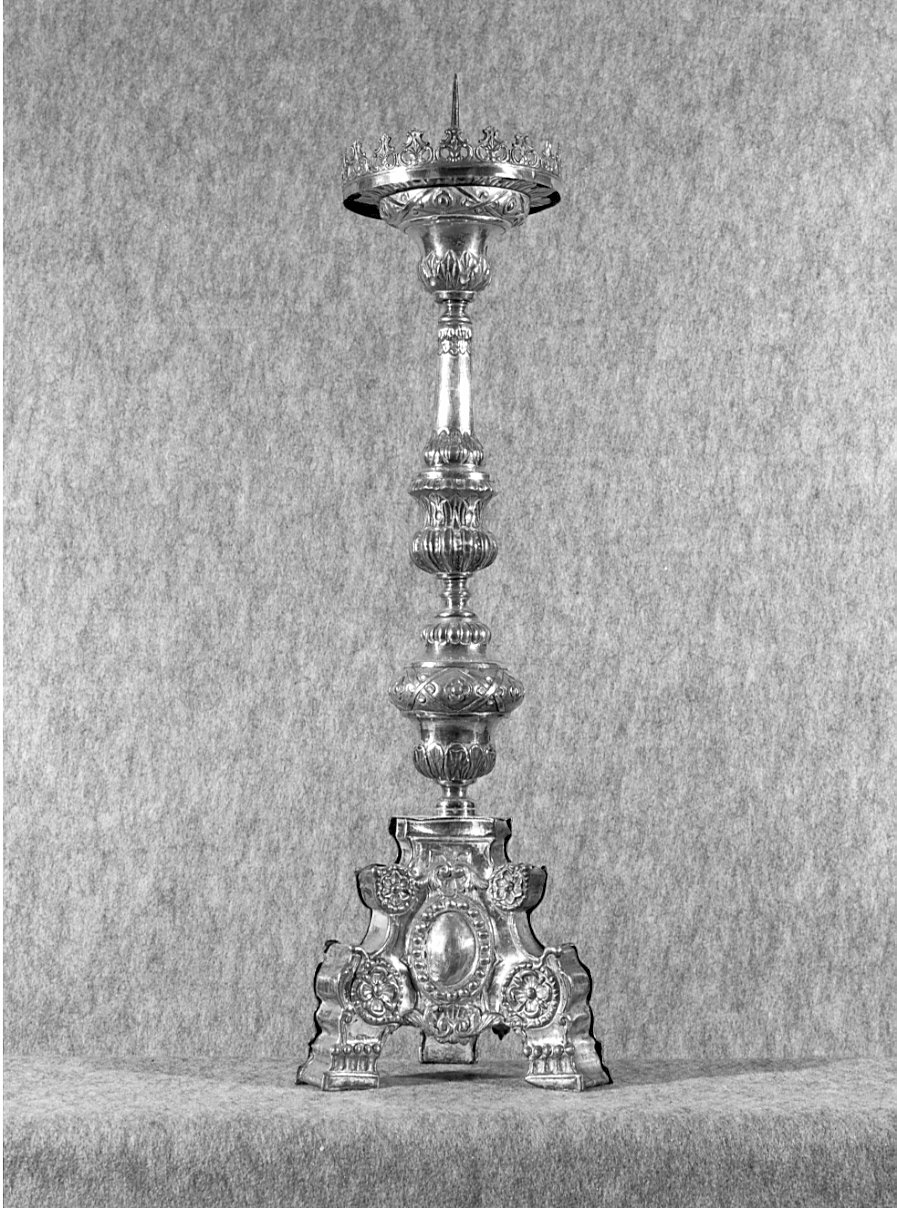 candeliere d'altare, opera isolata - ambito lombardo (sec. XIX)