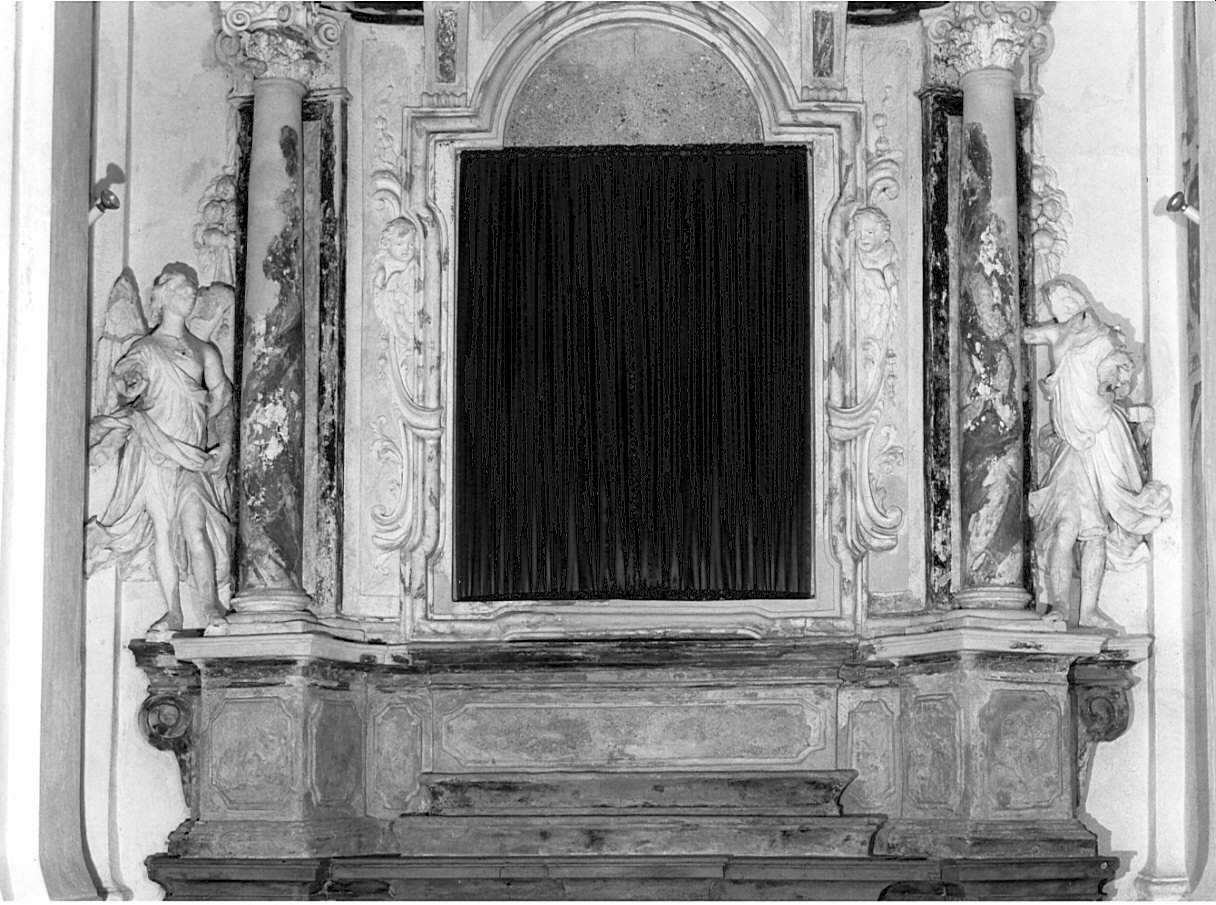 angelo (statua, elemento d'insieme) di Longhi Gabriele (attribuito) (sec. XVIII)