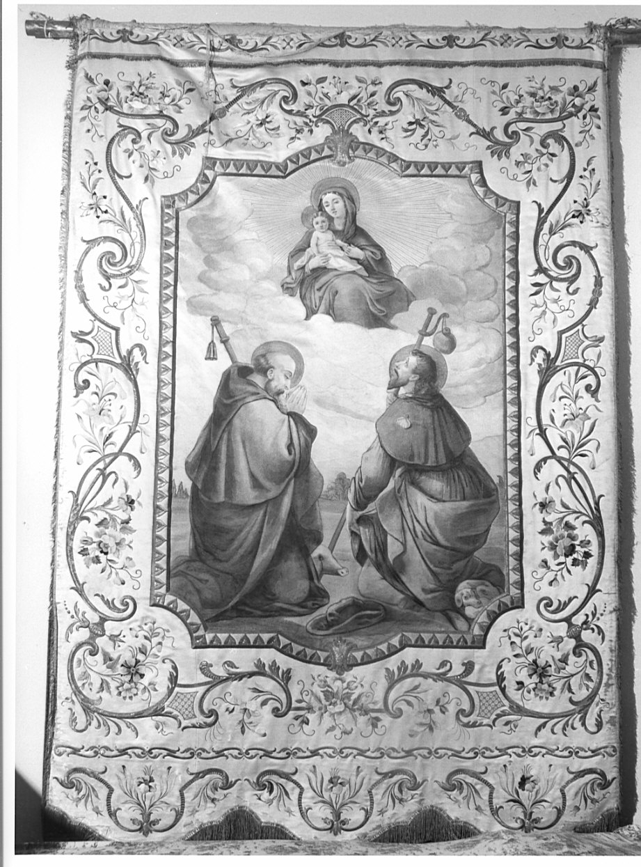 Madonna con Bambino, Sant'Antonio Abate e San Rocco (Stendardo processionale) - Manifattura lombarda (Ultimo quarto, Ultimo quarto Sec. XIX, Sec. XIX)