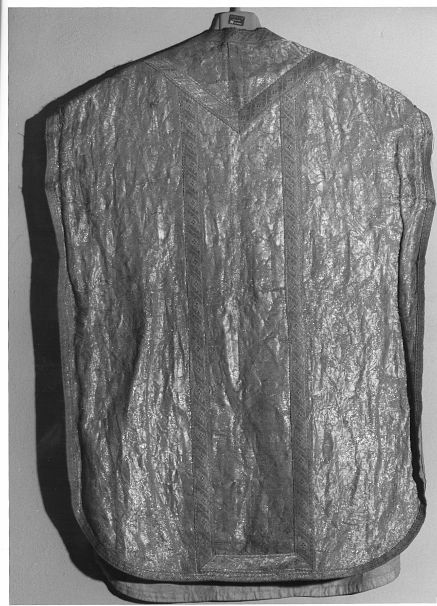 pianeta, elemento d'insieme - manifattura lombarda (prima metà sec. XVII)