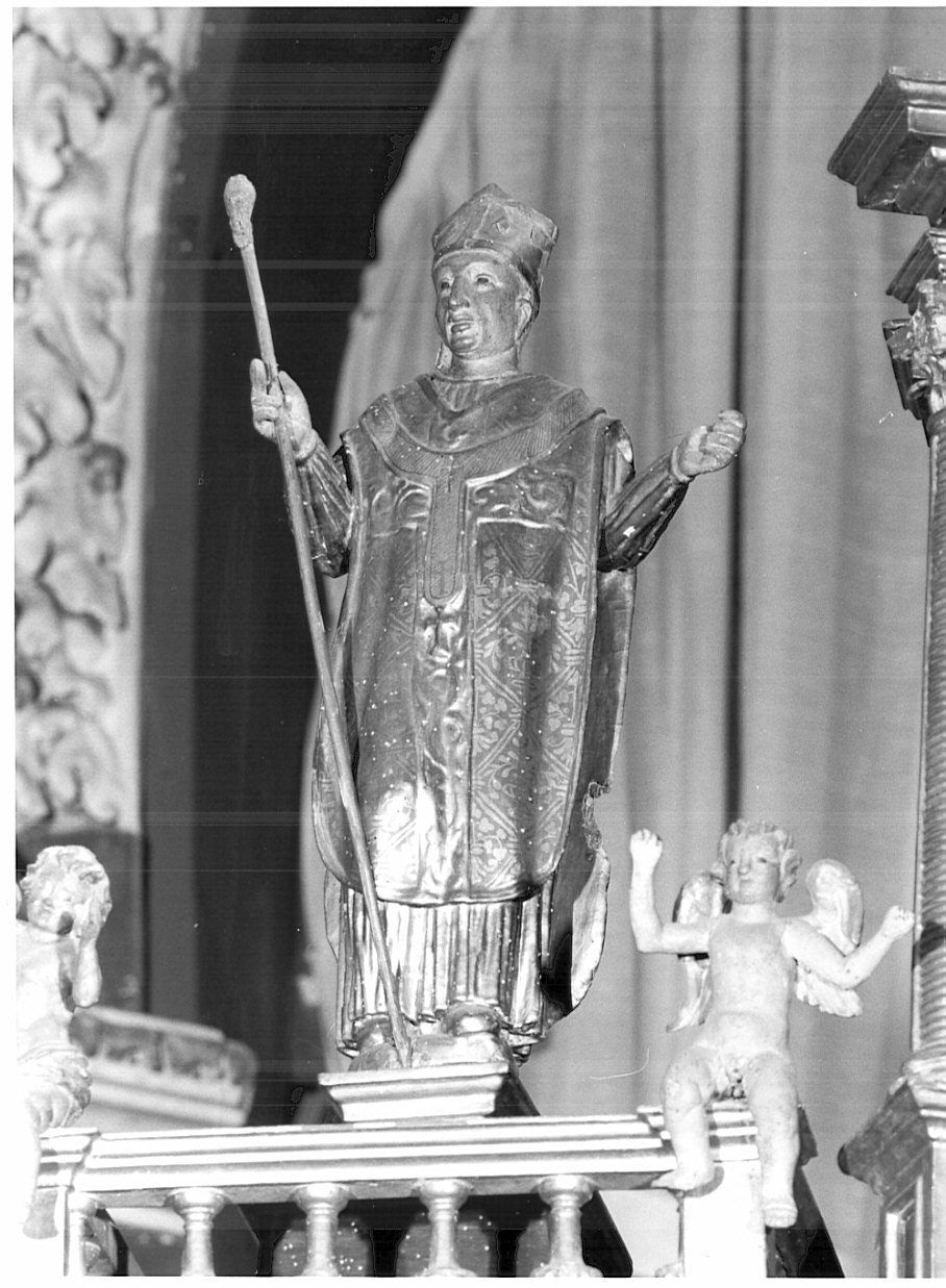 Santo vescovo (statua, elemento d'insieme) - ambito valtellinese (prima metà sec. XVII)