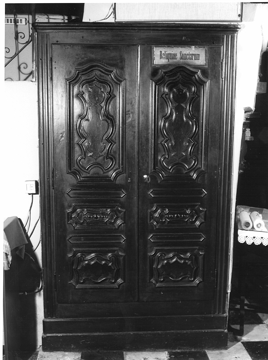 armadio - a muro, opera isolata di Mattias (sec. XVIII)