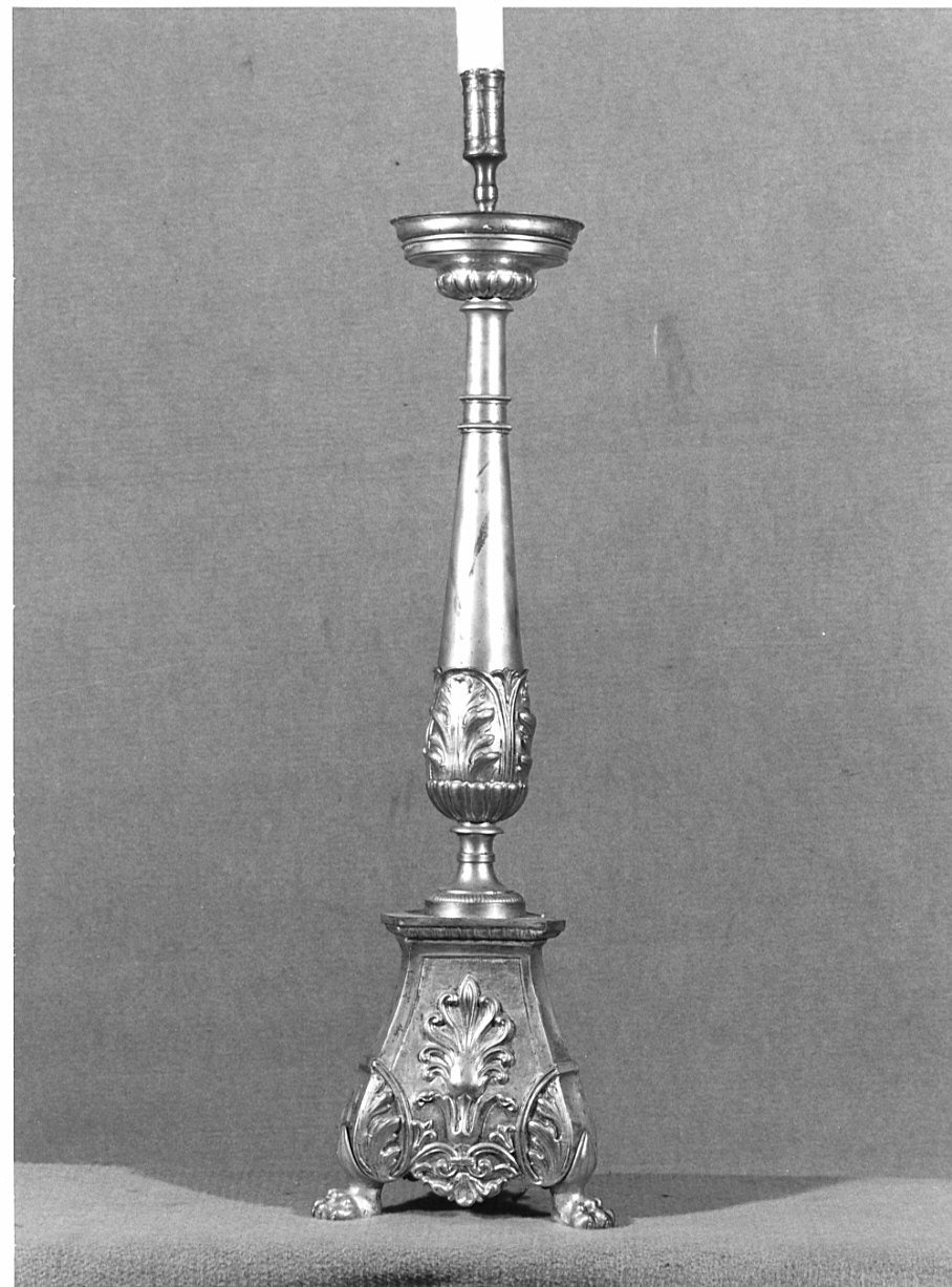 candeliere d'altare, serie - ambito lombardo (prima metà sec. XX)