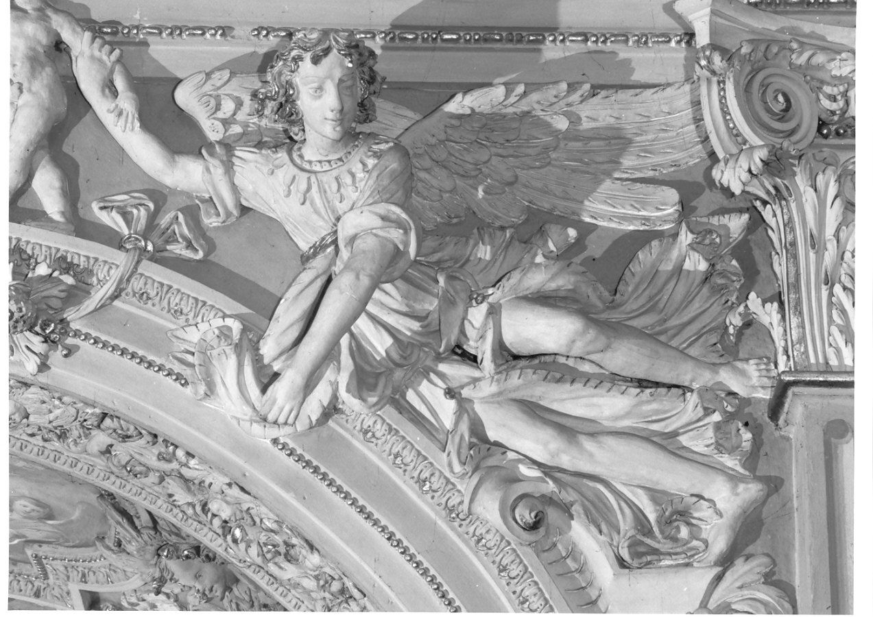 angelo reggistemma (decorazione plastica, elemento d'insieme) di Casella Alessandro (cerchia) (sec. XVII)