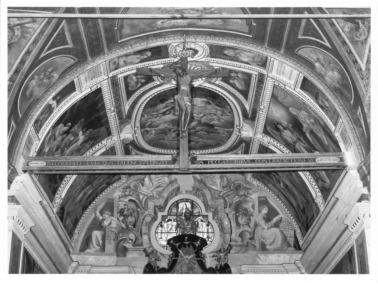 crocifisso del trave trionfale, opera isolata - ambito comasco (sec. XVII)